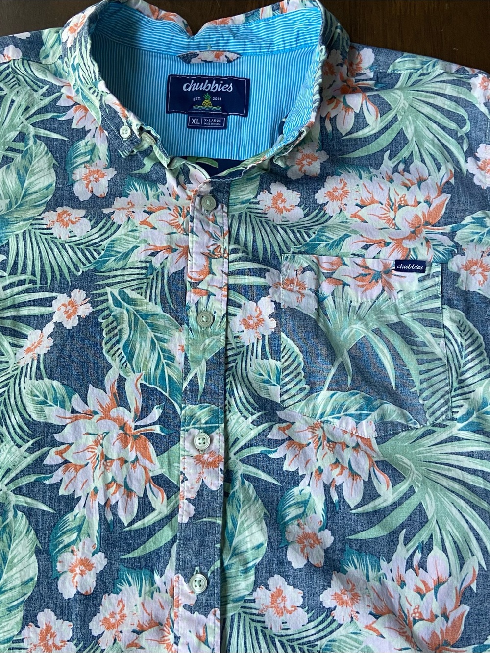 Chubbies Short Sleeve Shirt Mens XL Blue Floral Tropical Hawaiian Vacation